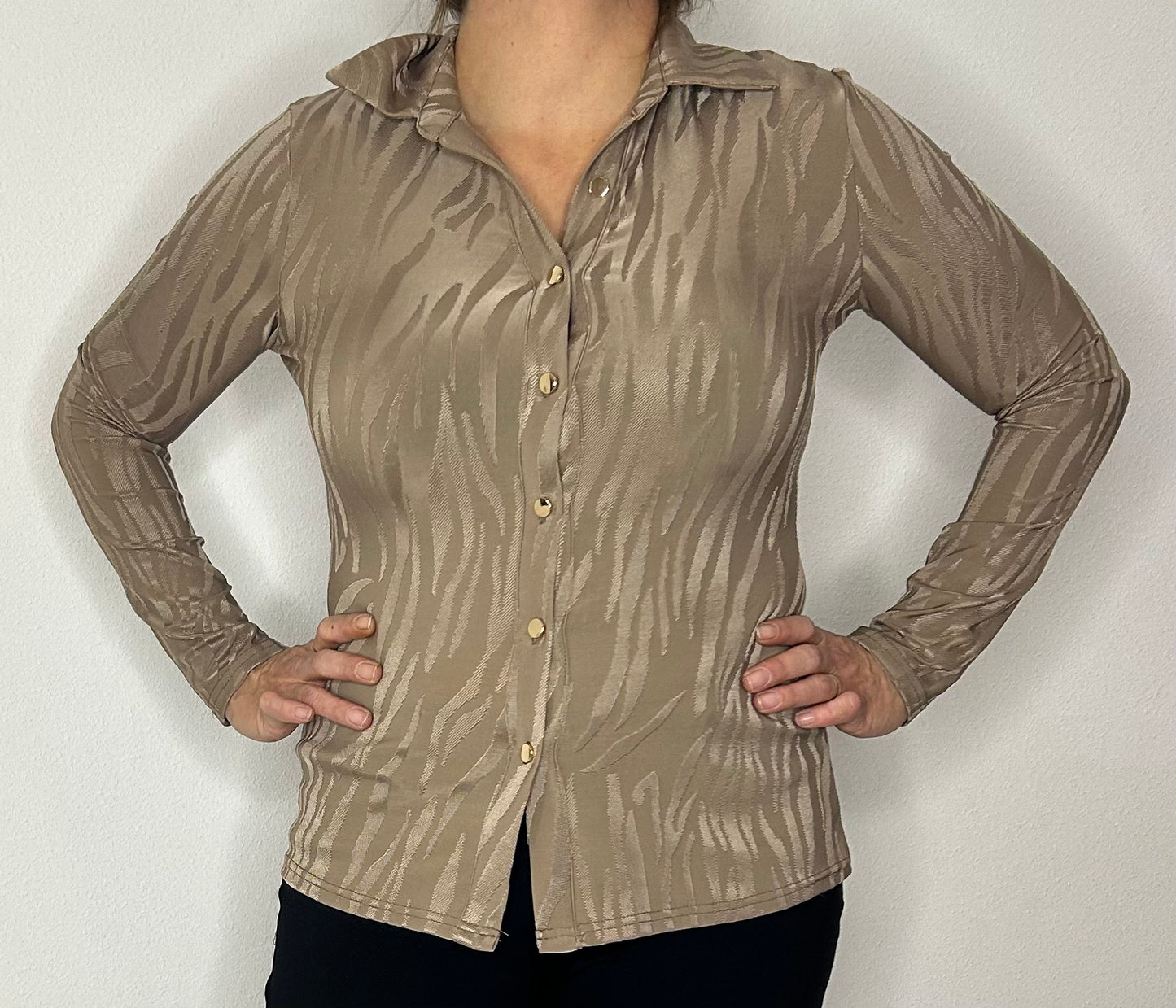 Gouden knopen blouse